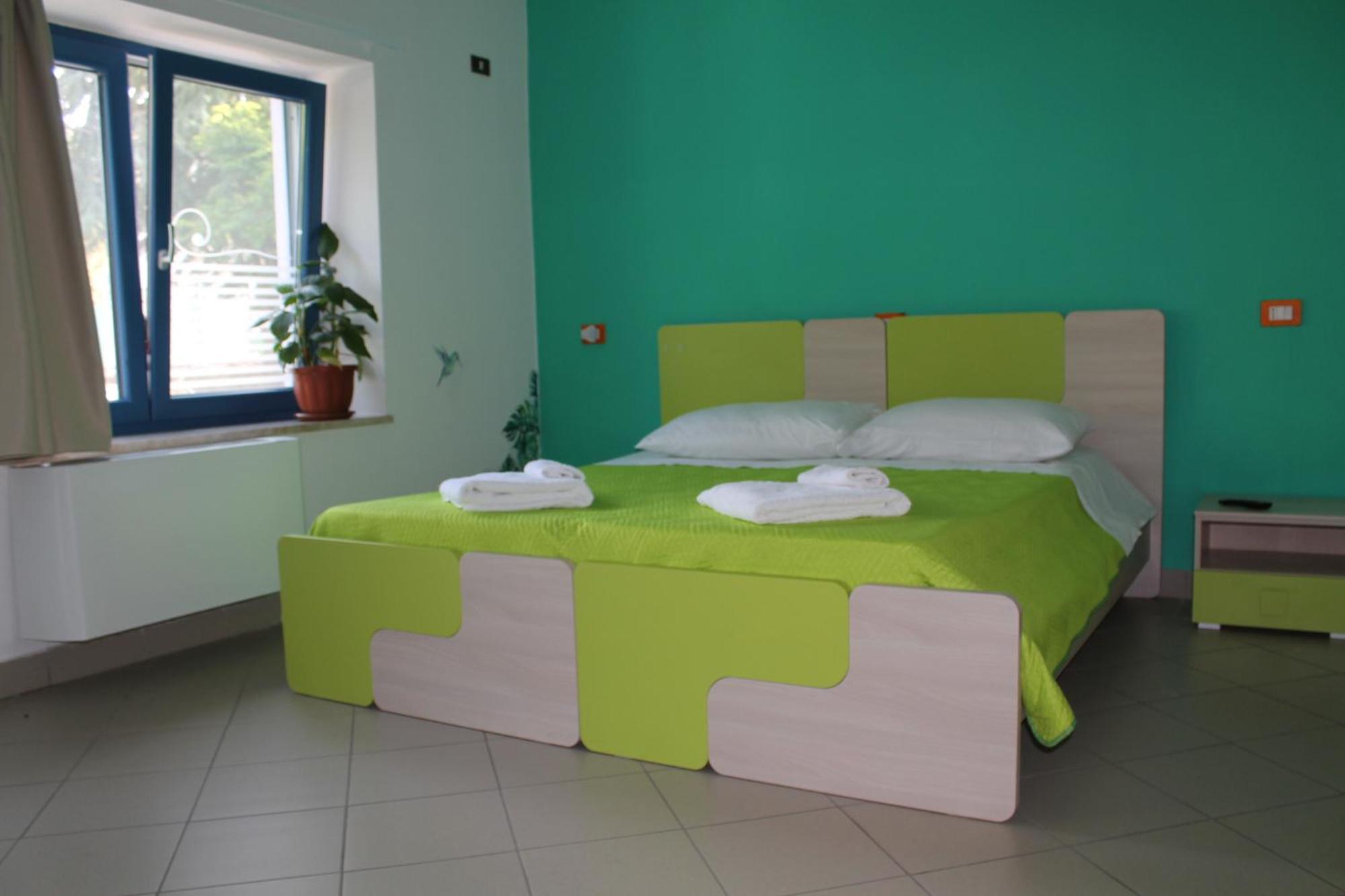 Albergue Basilicata Al Volo Brindisi Montagna Exterior foto