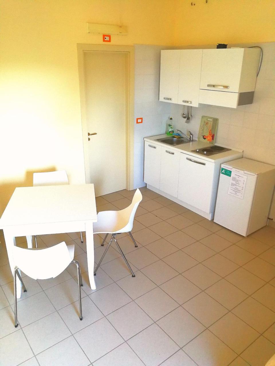 Albergue Basilicata Al Volo Brindisi Montagna Exterior foto